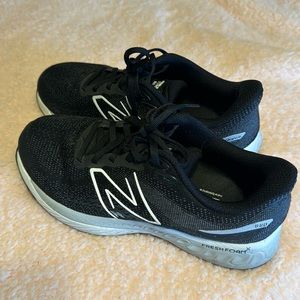 New Balance 880 Fresh Foam Women’s Running Shoes Size 9D